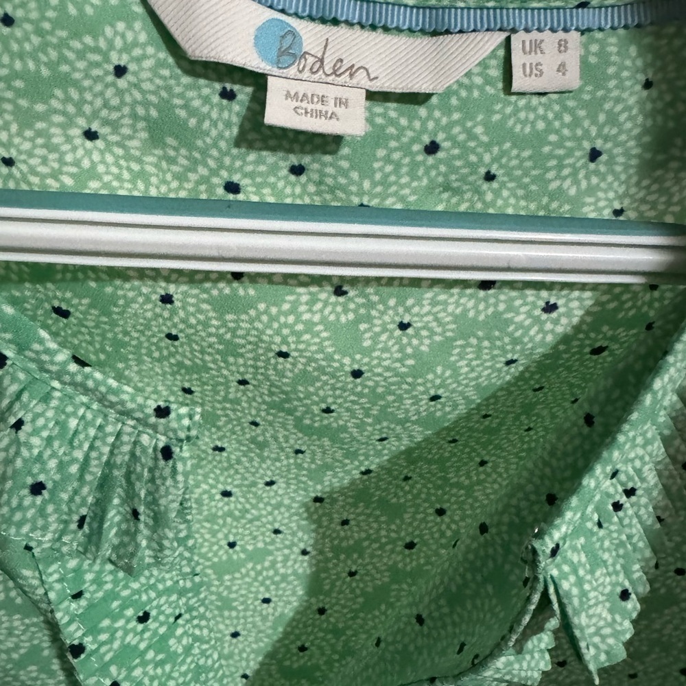 BODEN Green Sleeveless Fitted Blouse with Peter Pan Collar 💚SIZE 4 💚 - Picture 6 of 12